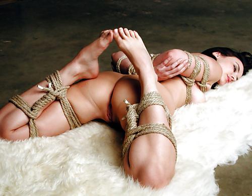 25P The art of shibari