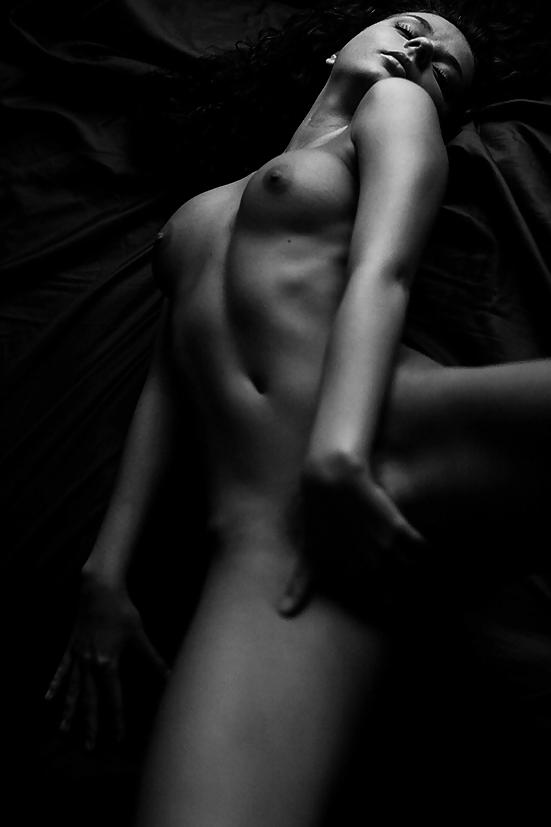 25P Nude Photo Art 6 - Miscellanea b+w (1)