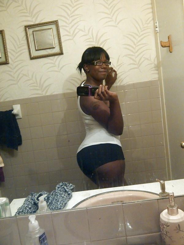25P LOVE WOMEN WITH GLASSES