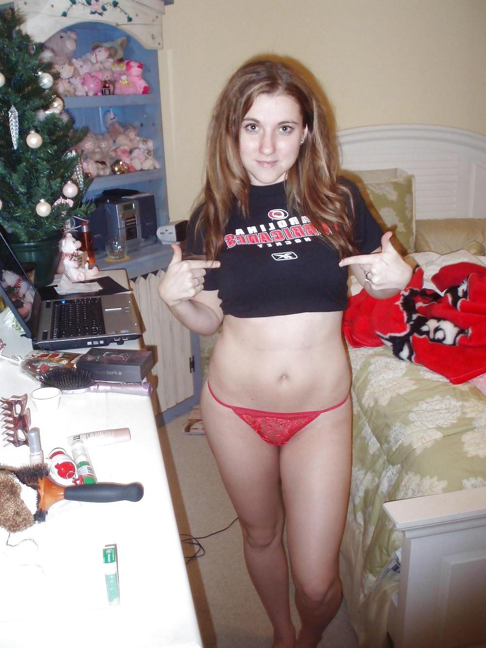 25P KINKY GIRLFRIEND II