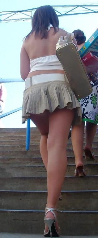 24P Real Upskirt - 10