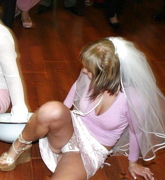 24P Real Upskirt - 10