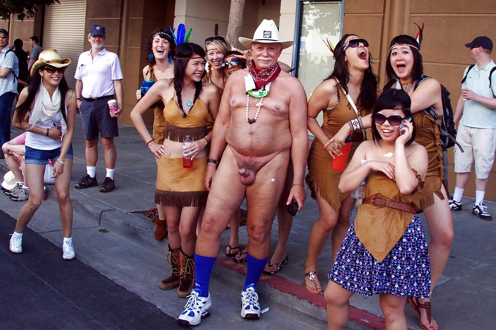 22P Mr. Smiles naked in public