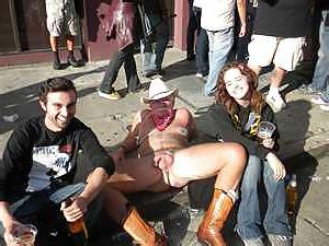 22P Mr. Smiles naked in public