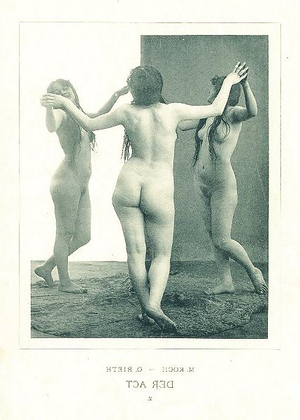 13P Vintage female nudes.