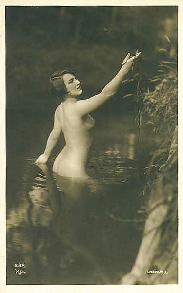 13P Vintage female nudes.