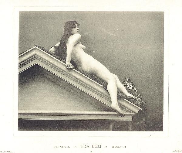 13P Vintage female nudes.