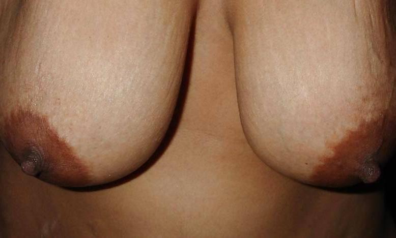25P Sex With 3 Female 