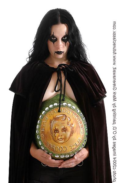 21P Body Art Pregnant