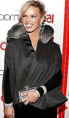 25P Jessica simpson mouth and tongue