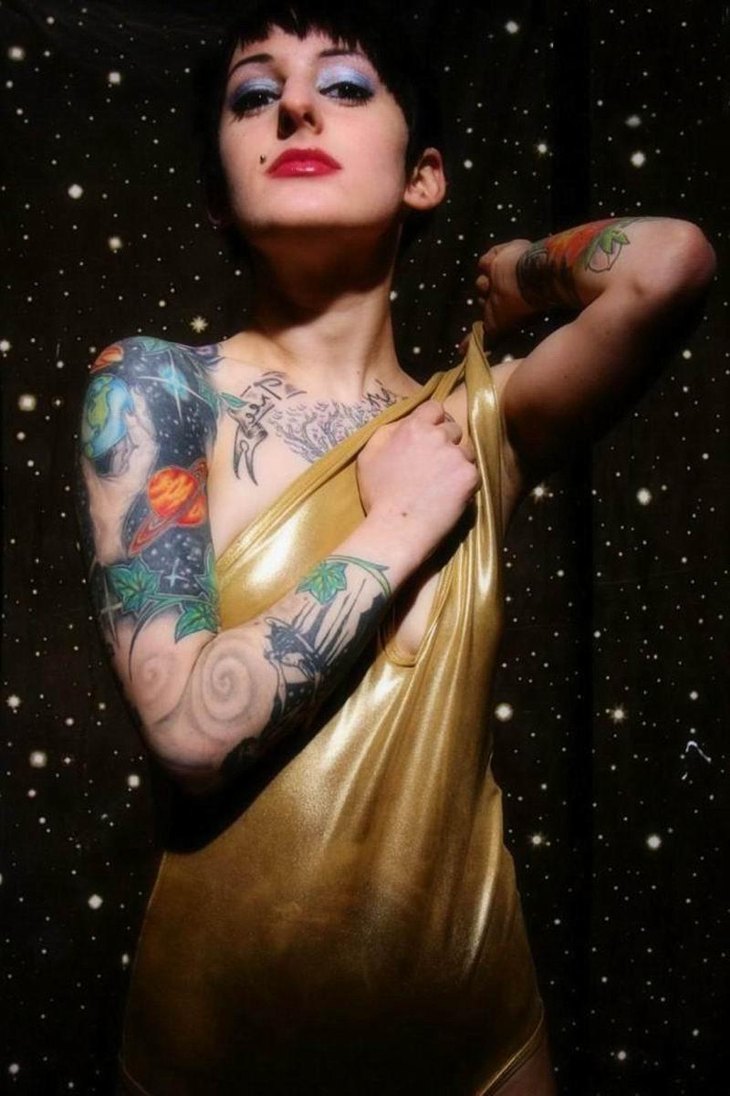 14P kinky tattoed and pierced amateurs