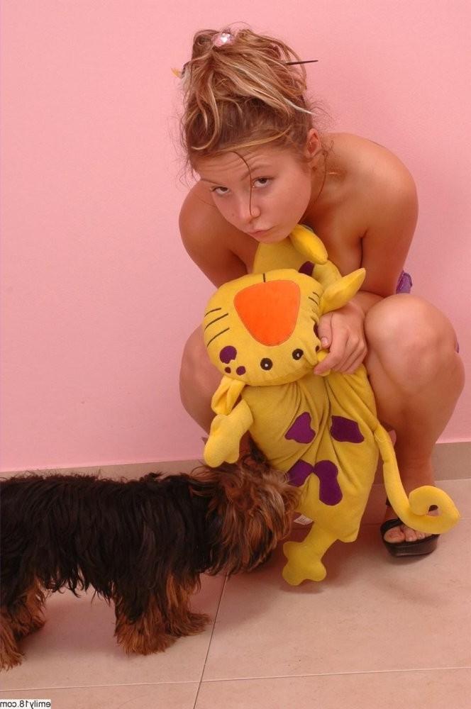15P Sweet Teen Emily topless