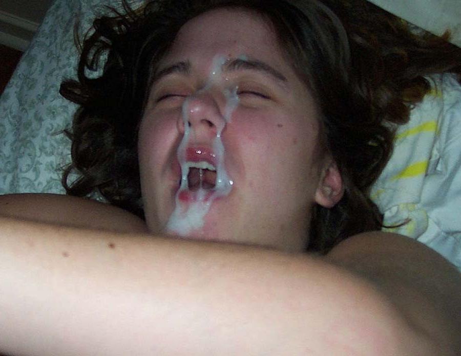 10P Amateur babes get soaked in jizz