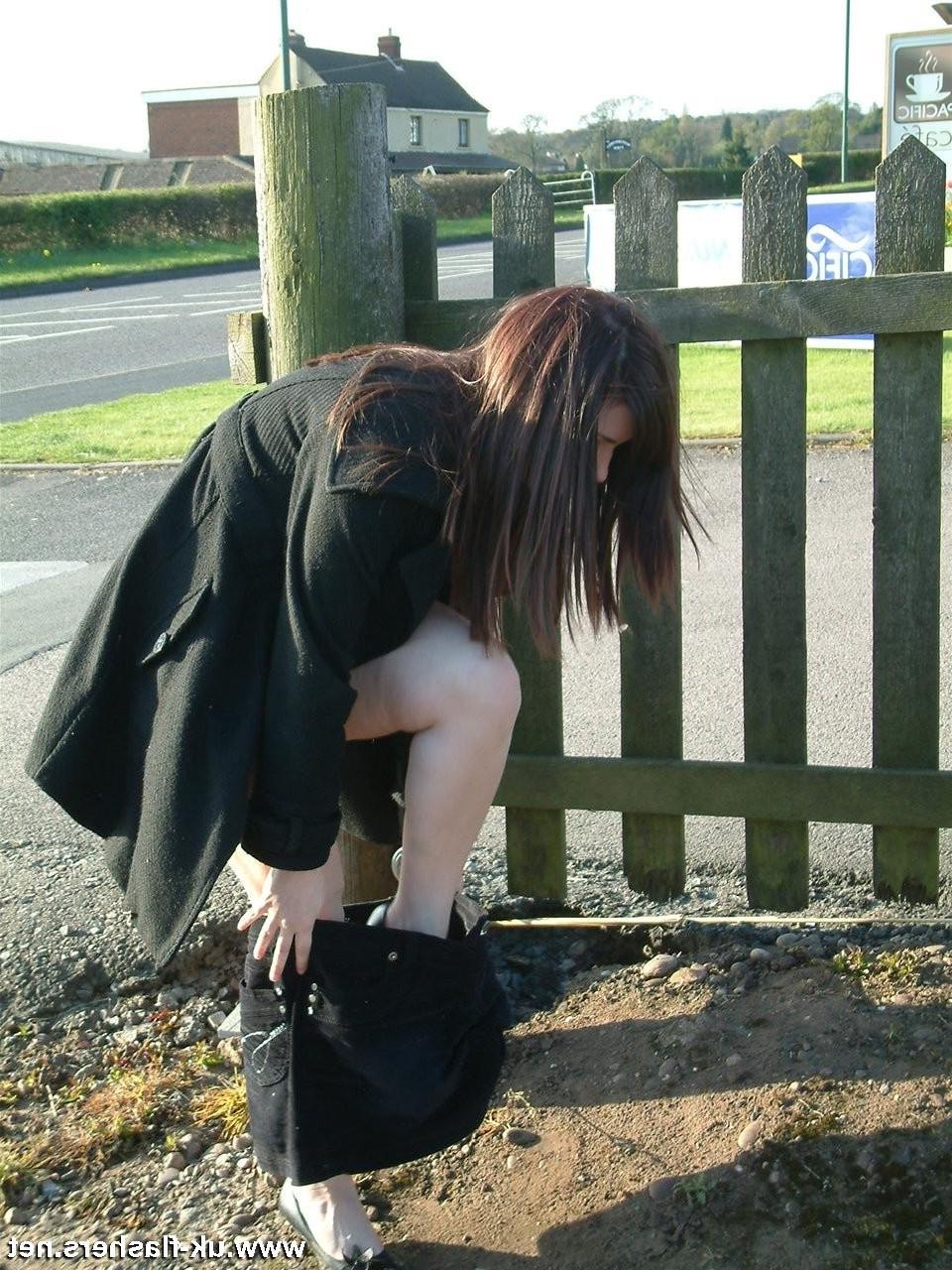 16P Dolly nude in public