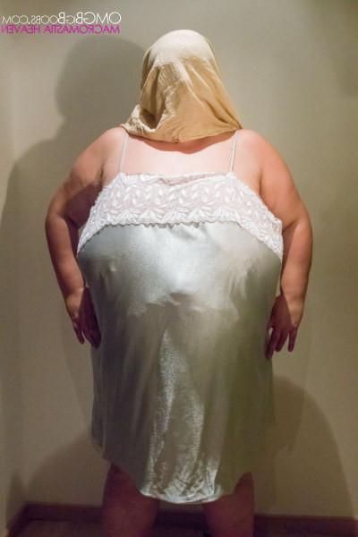 15P Chubby amateur covered in dough shows off giant boobs
