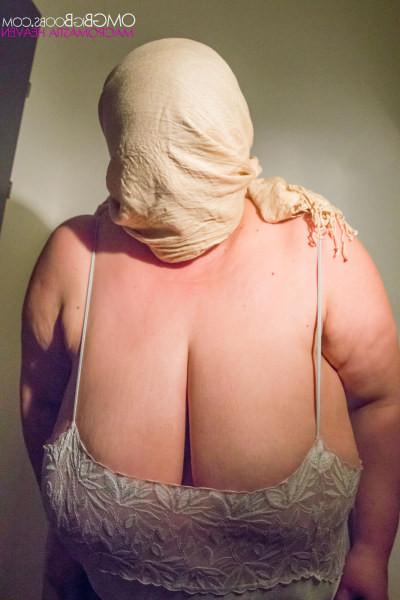 15P Chubby amateur covered in dough shows off giant boobs