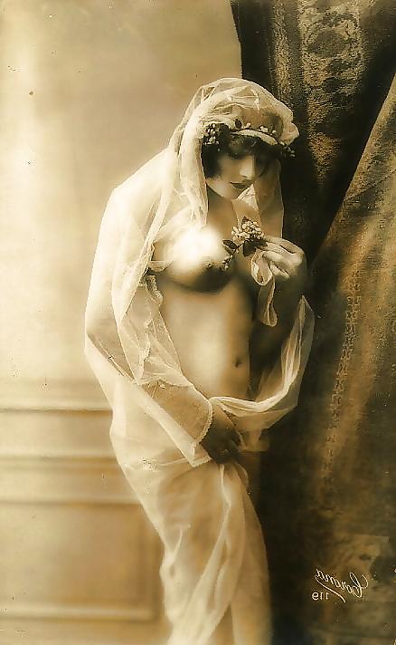 10P Vintage Erotic Photo Art 10 - Nude Model 7 Brides