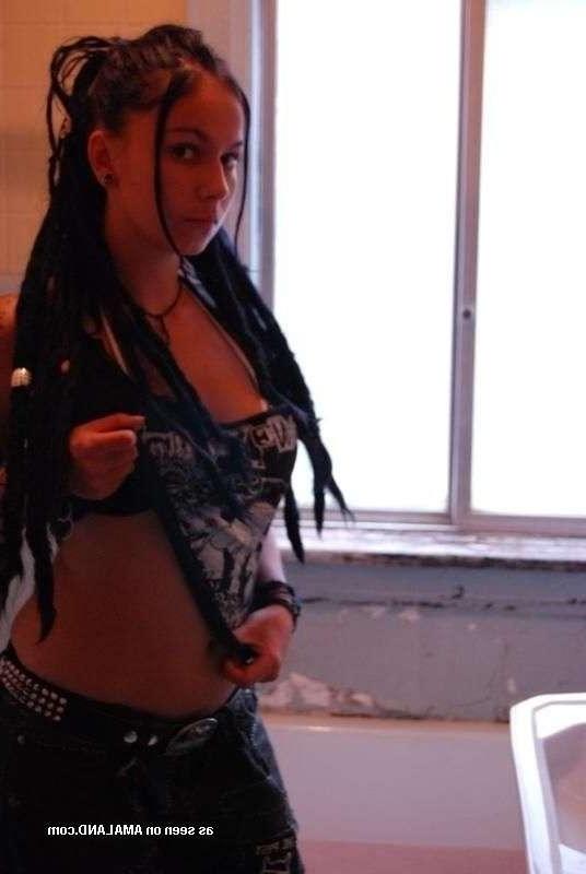 12P Pictures of a wild skanky amateur punk bitch