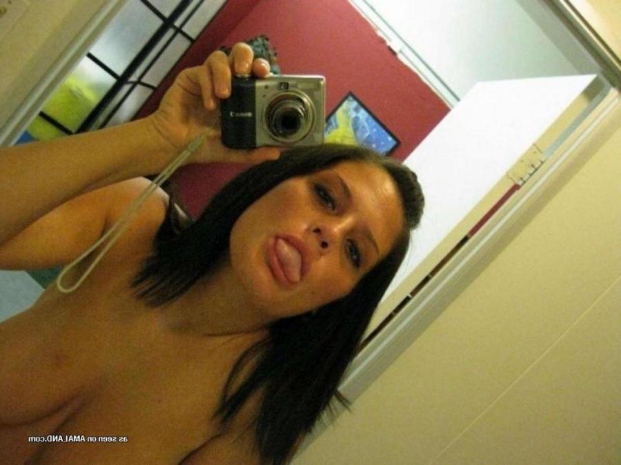 12P Kinky busty chick displaying her big juggs and moist pussy