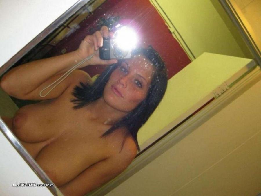 12P Kinky busty chick displaying her big juggs and moist pussy