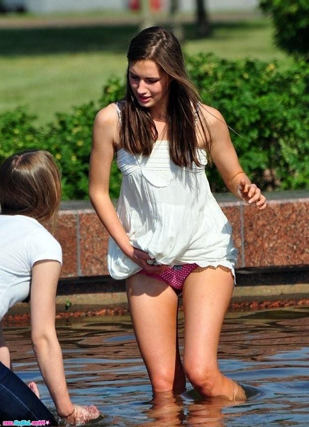 15P Upskirts Teen candid and Amateur upskirt photos