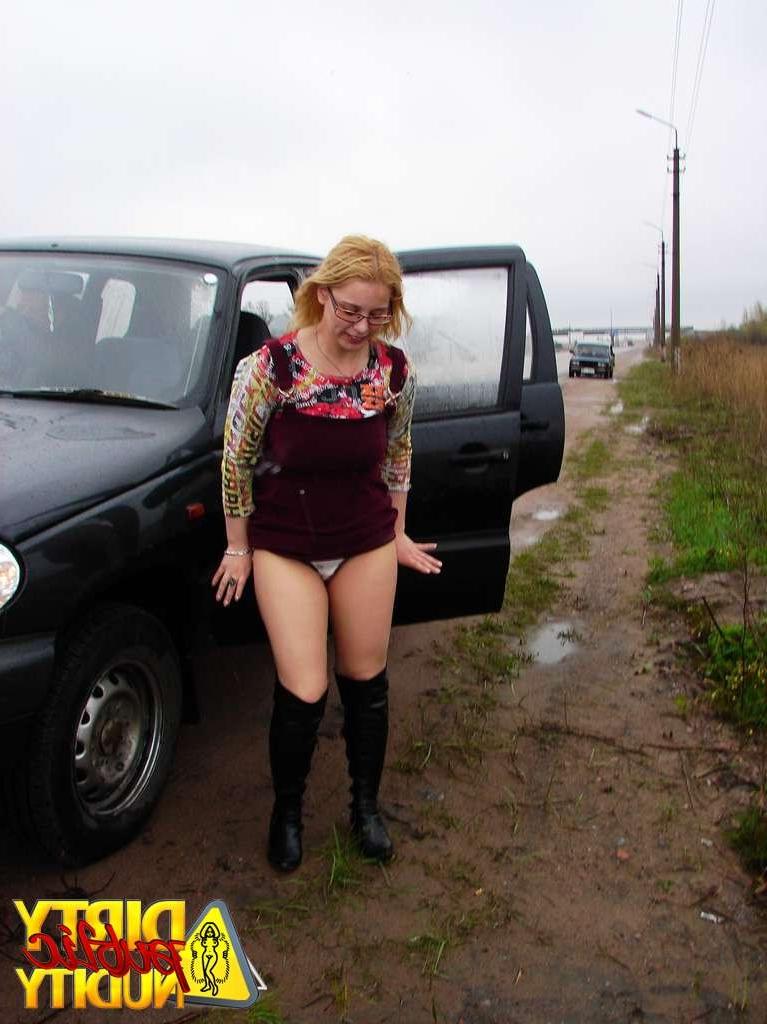 15P Luba pissing on the road