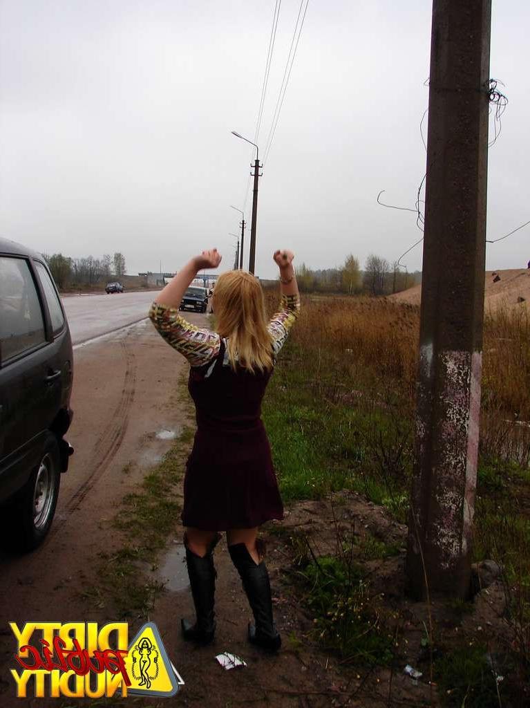 15P Luba pissing on the road