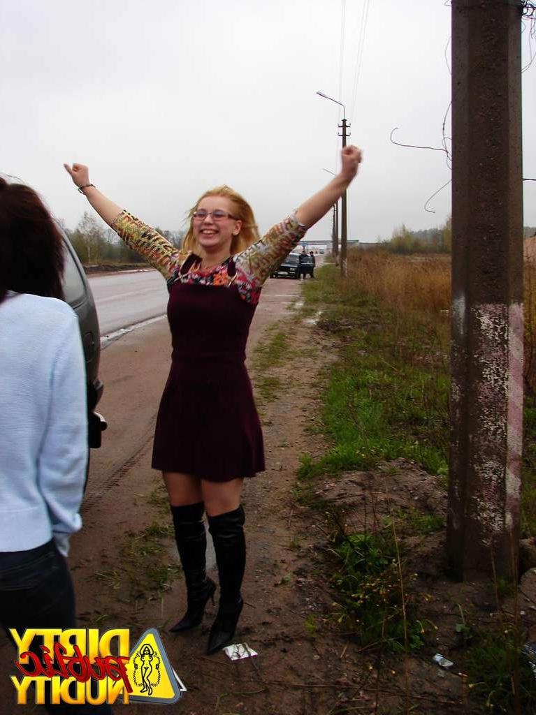 15P Luba pissing on the road