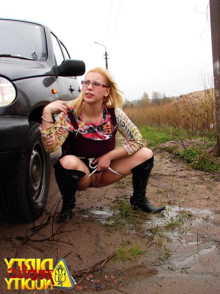 15P Luba pissing on the road