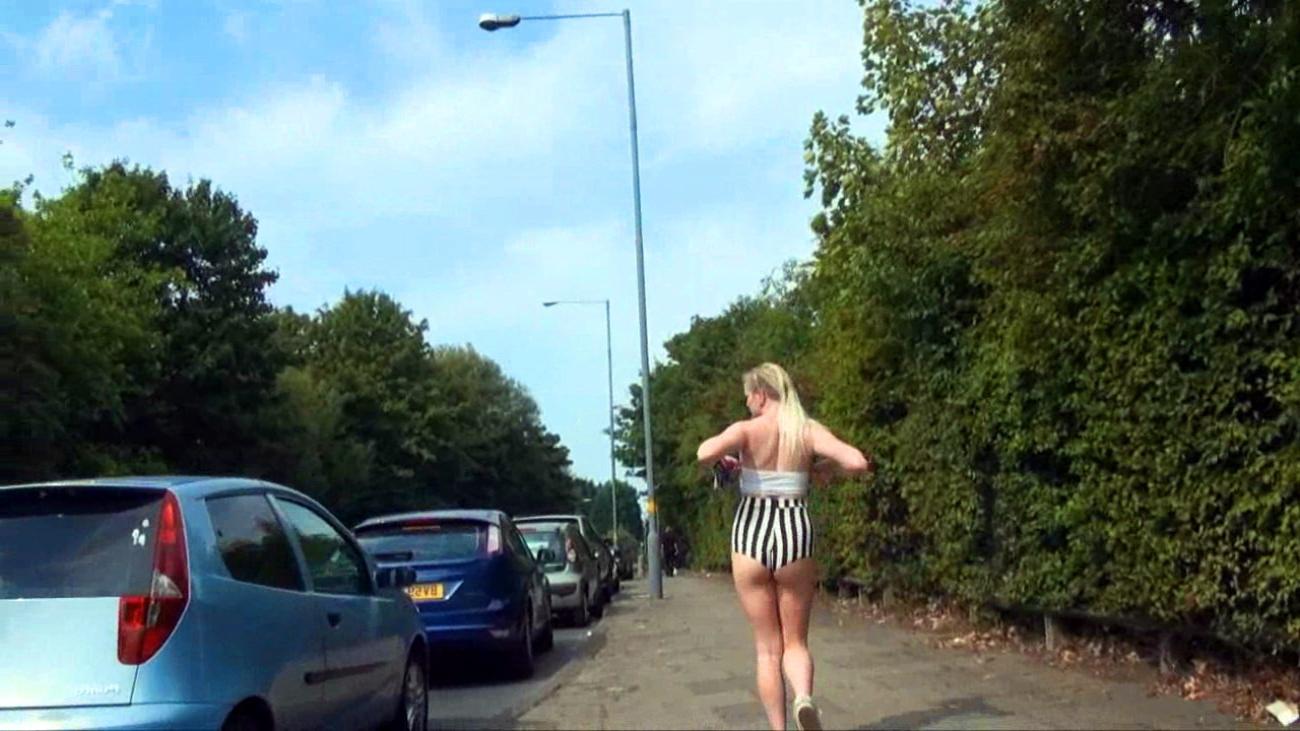 15P Teen flasher Carly Rae in public