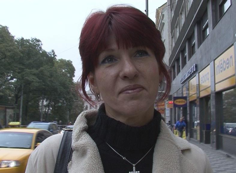 7P Mature czech women give extra job for money