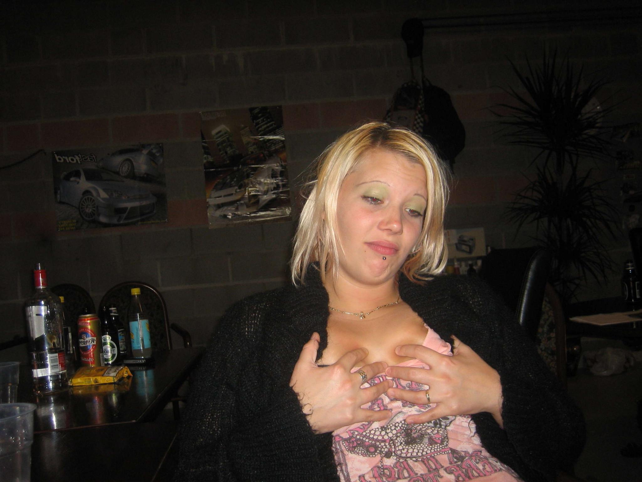 10P BBW threesome with dildo play