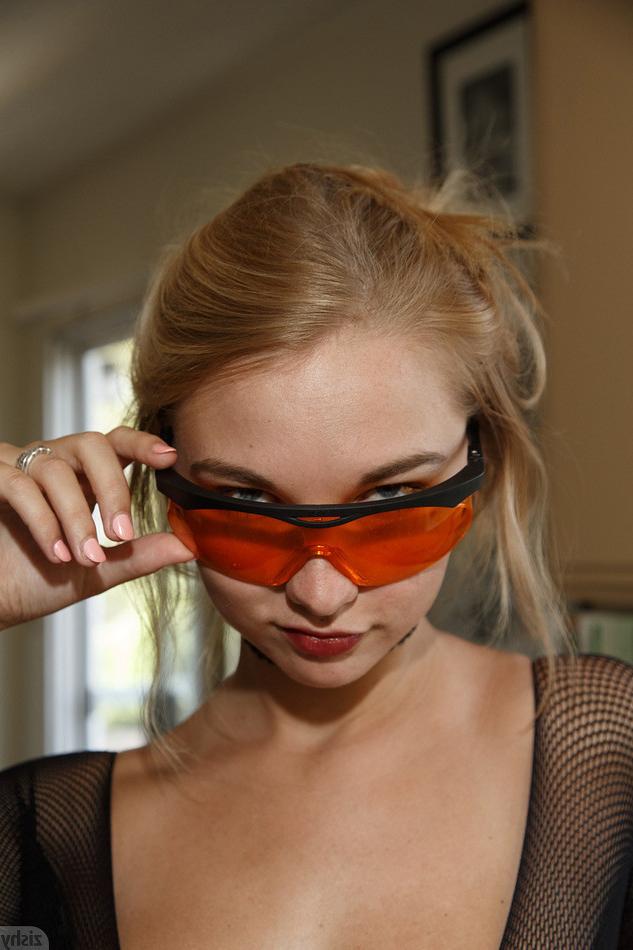 12P Girls in glasses