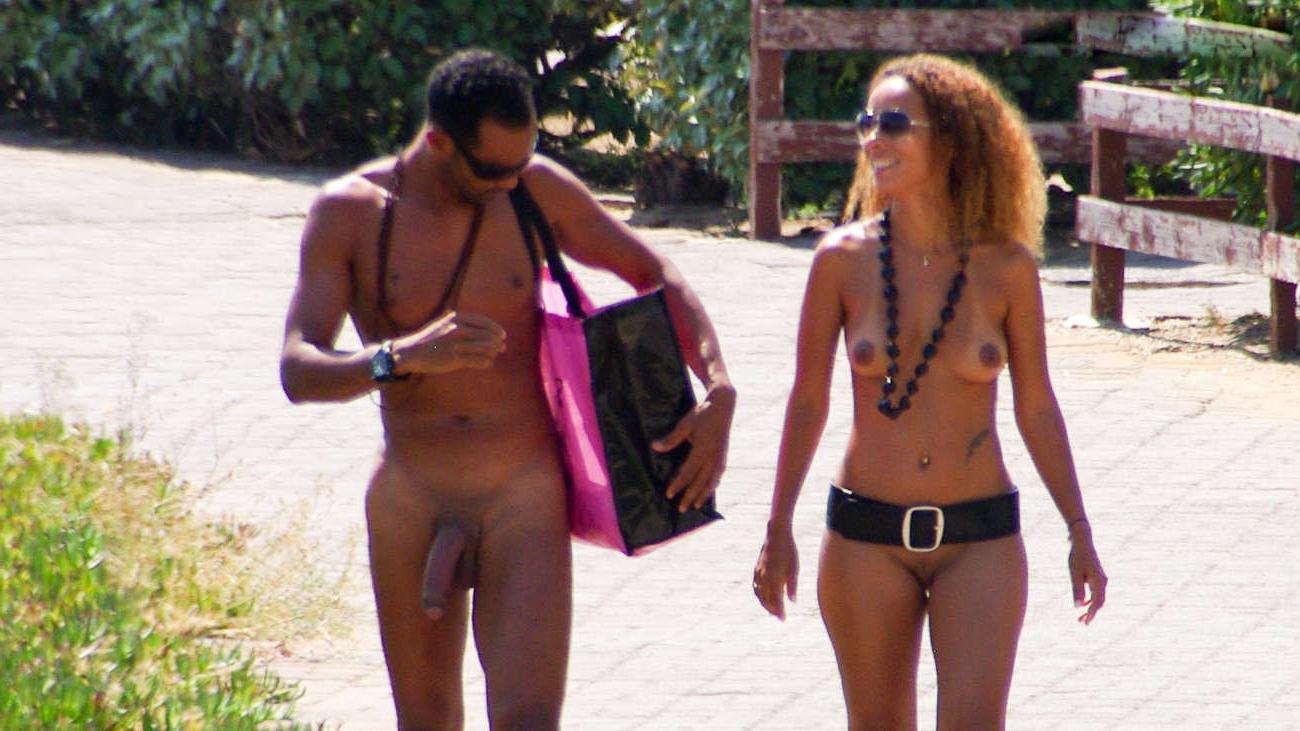 5P Wifes in public nudity porn pictures