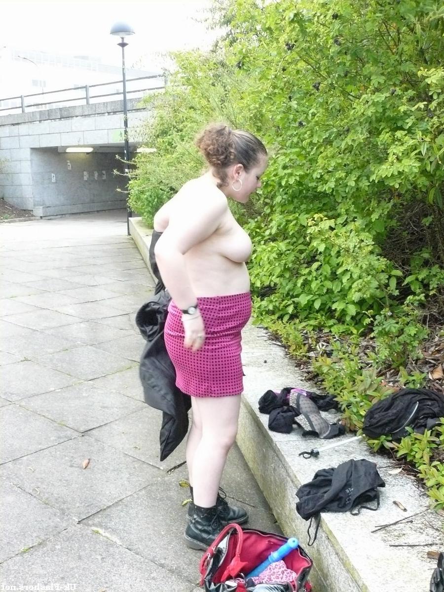 16P Amateur fattys public nudity and revealing outdoor stripteasers exhibitionism