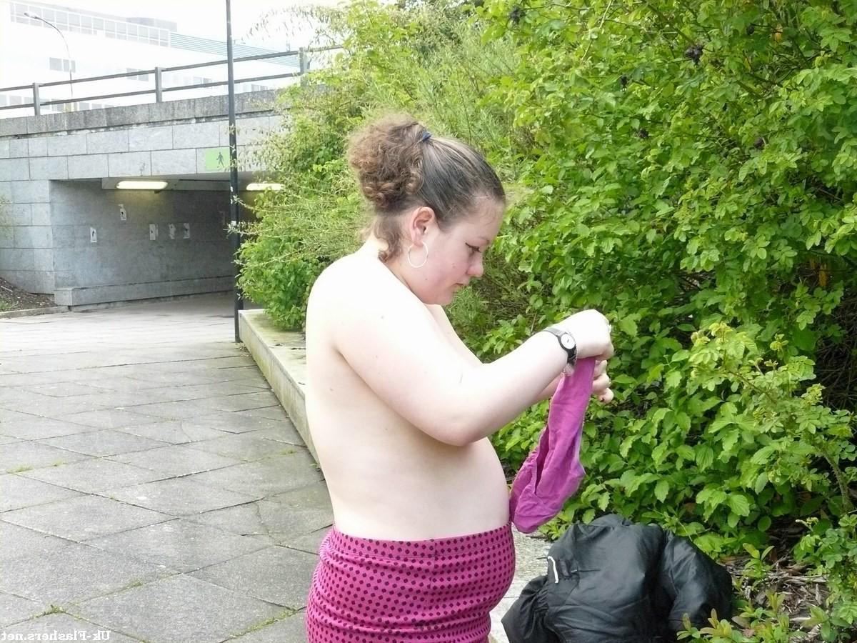 16P Amateur fattys public nudity and revealing outdoor stripteasers exhibitionism
