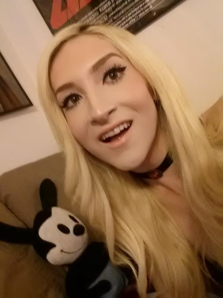 16P Skinny blonde tgirl