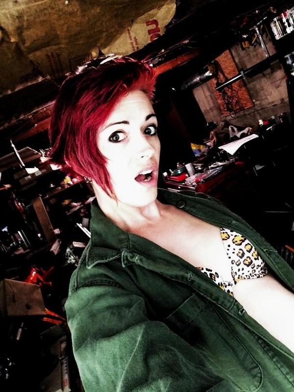 16P Amateur redhead shemale