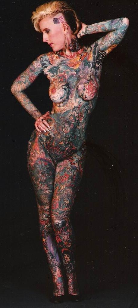 15P kinky tattoed and pierced babes