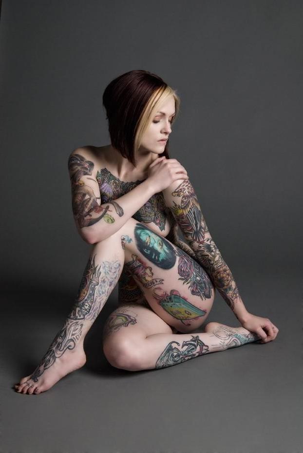 15P kinky tattoed and pierced babes