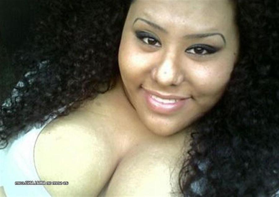 10P Compilation of chunky babes posing for their boyfriends