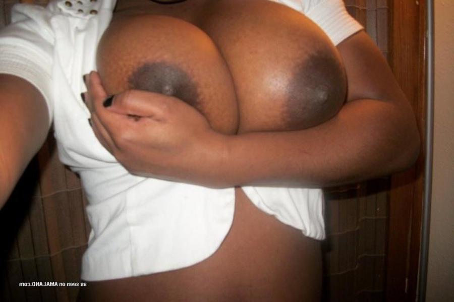 10P Amateur chunky babes displaying their curvy bodies