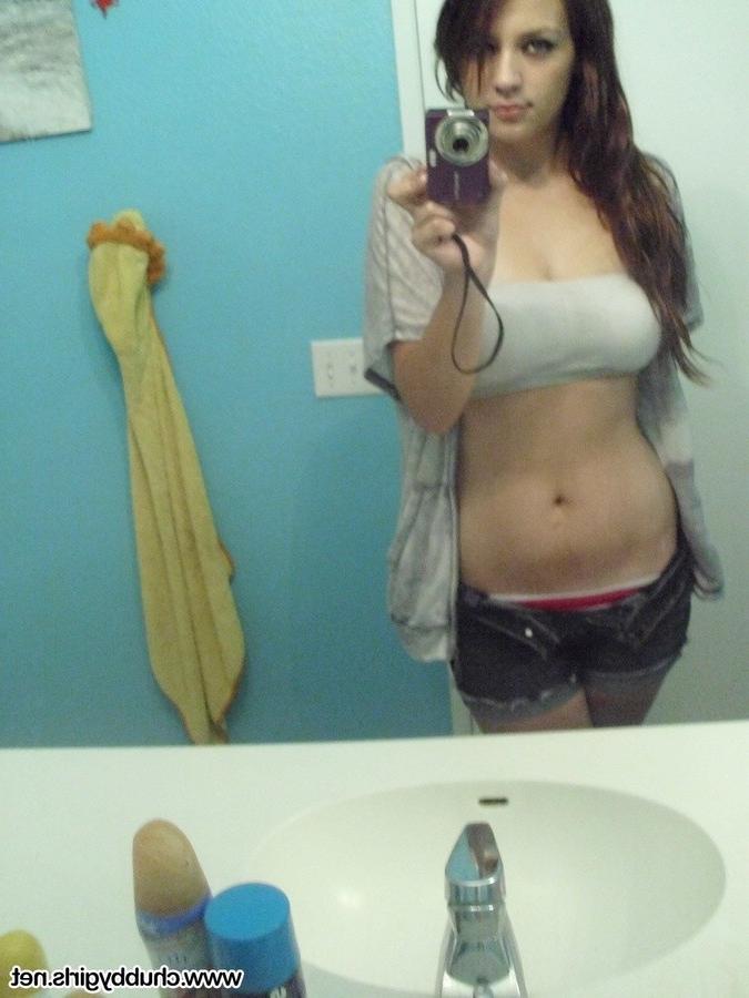 12P Check out hot chubby Samantha