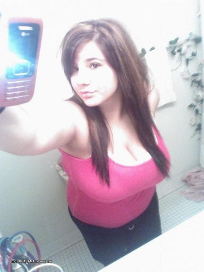 10P Compilation of sexy non-nude plump amateur girlfriends