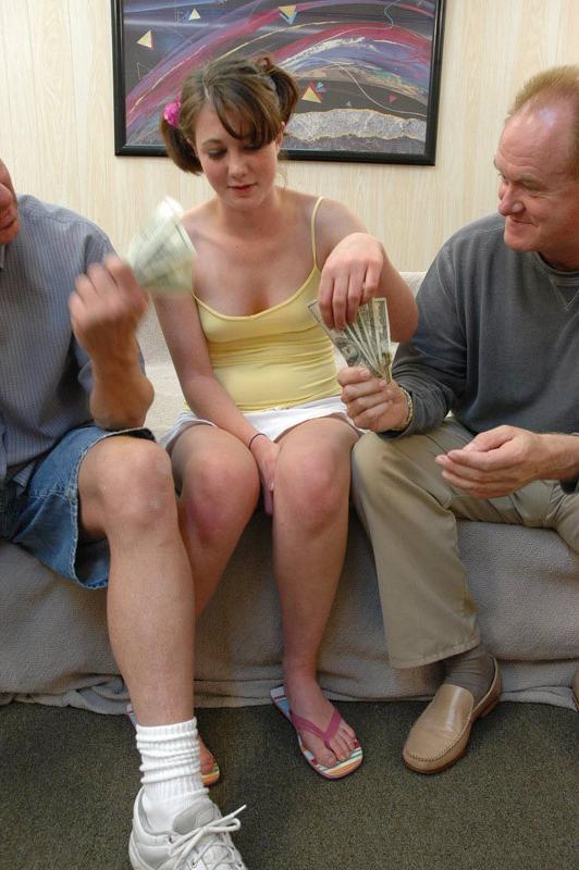 19P Stacy takes her bj money.