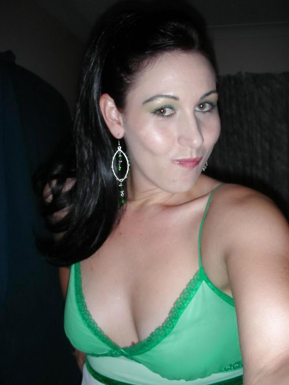 25P HAIRY CHUBBY TEEN SLUT