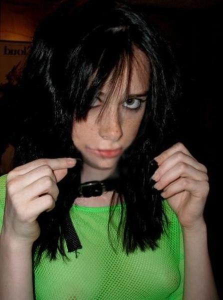 10P Strip pics of punk teen