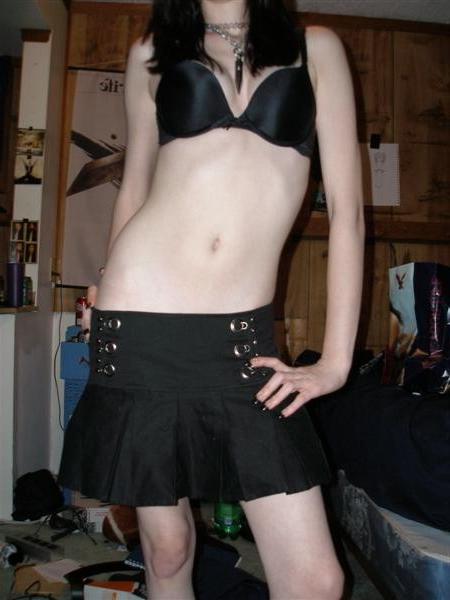 10P Strip pics of punk teen