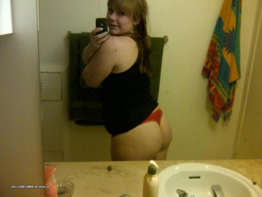 10P Selection of naughty amateur BBWs showing off their tits