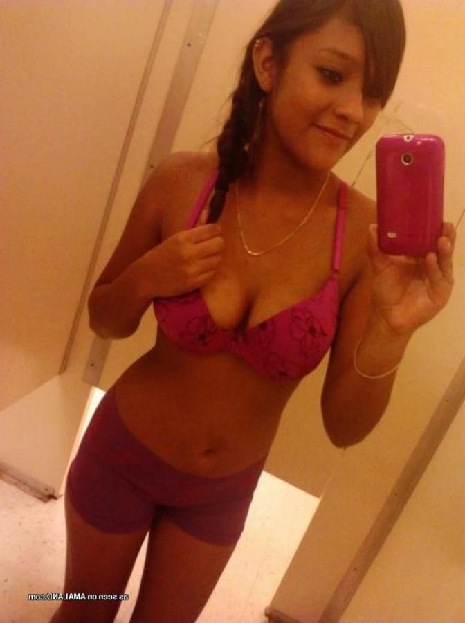 12P Busty Mexican cutie showing her juggs while camwhoring